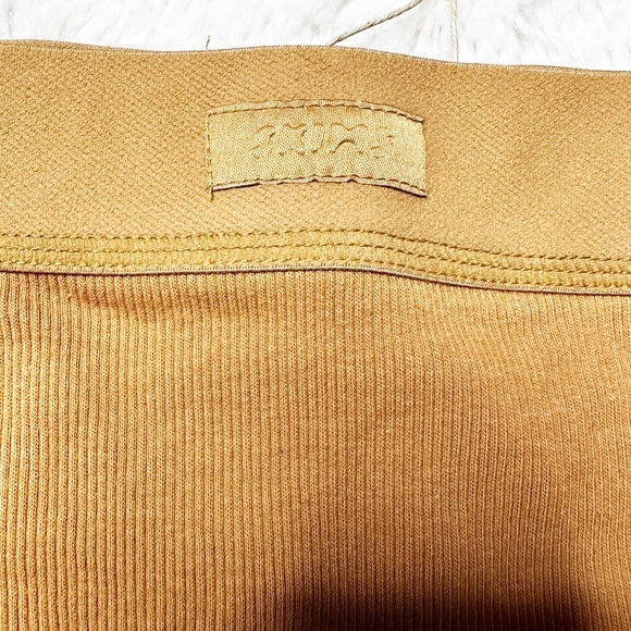 NWT Skims Cotton Rib Thong in Camel Women’s 2X - Picture 5 of 9